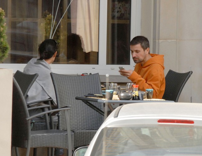 W ciągu kilku ostatnich miesięcy Maciej Zientarski bywał widywany w warszawskich restauracjach i centrach handlowych