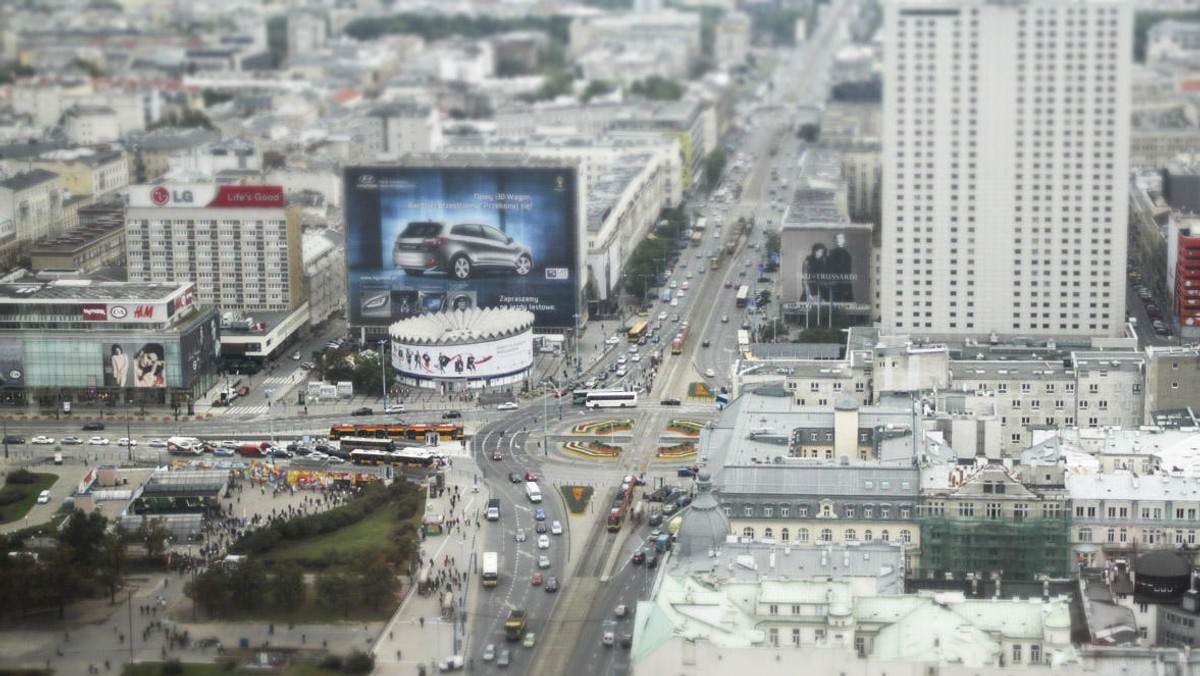 Do wybuchu gazu w Rotundzie 40 lat temu doprowadziły liczne zaniedbania. - Problem w tym, że były to zaniedbania systemowe. W związku z tym władza chciała wyciszyć sprawę - mówi w wywiadzie dla "Rzeczpospolitej" dr Grzegorz Majchrzak.