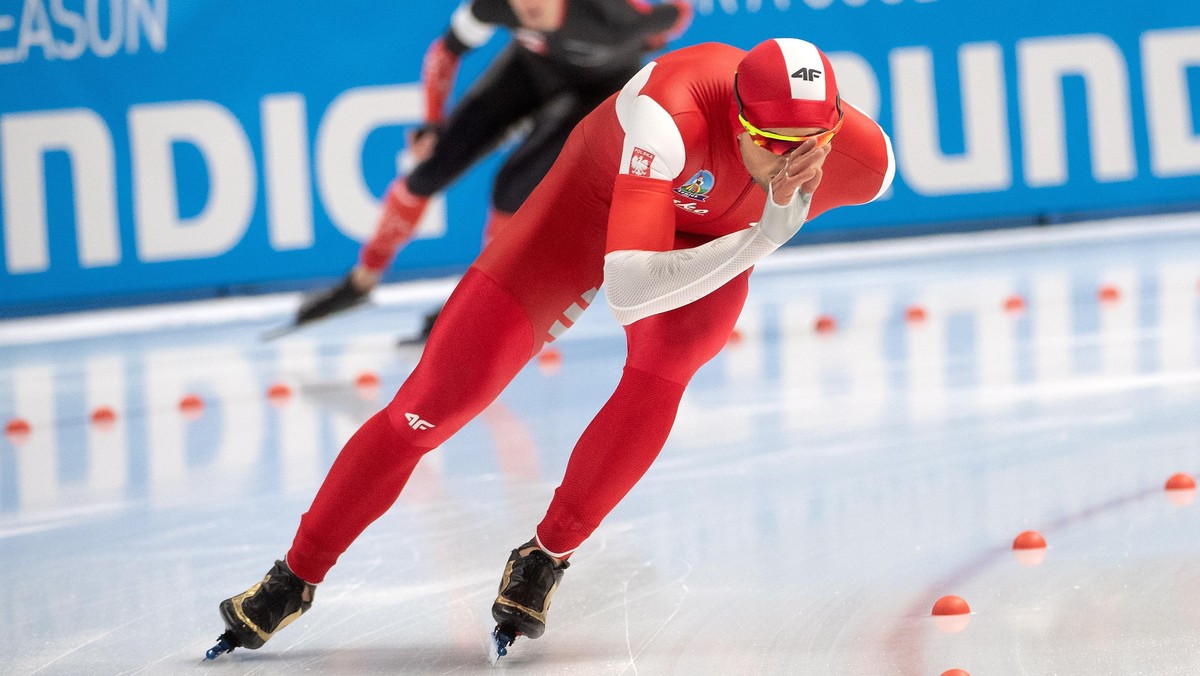 Koronawirus. Mistrz olimpijski Zbigniew Bródka na służbie