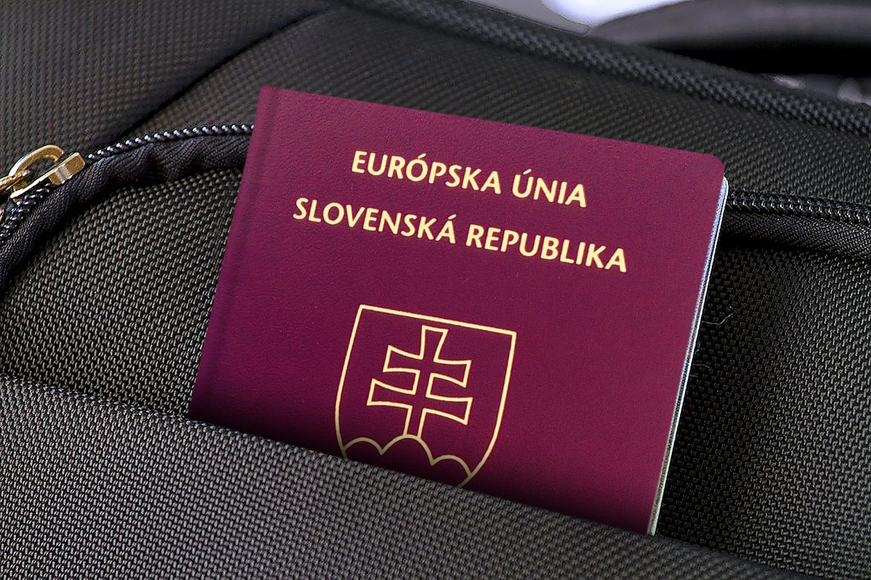 Slovenský pas sa dostal do prvej desiatky.