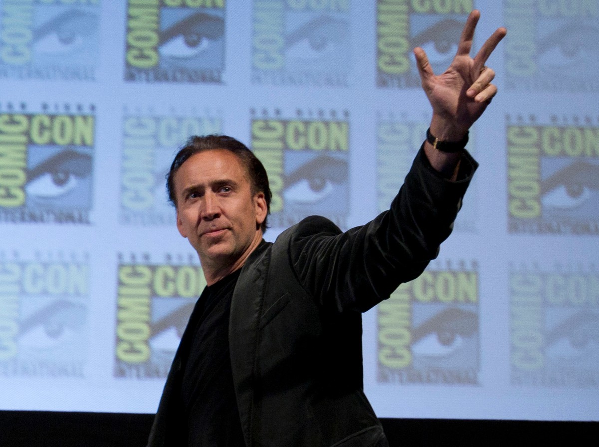 Nicolas Cage u boku niemieckiej piękności