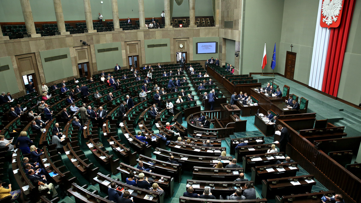 WARSZAWA SEJM POSIEDZENIE (sala obrad)