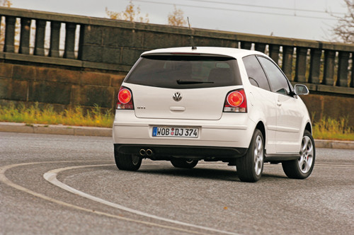 Opel Corsa 1.6 GSi &amp; VW Polo 1.8 GTI - GSi czy może GTI?