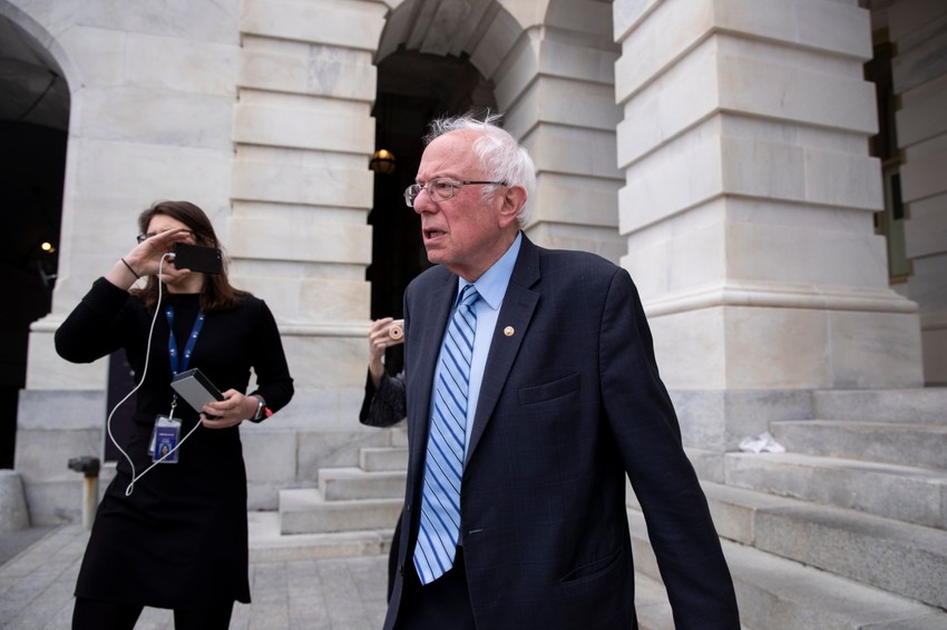 Sanders pred velikom odlukom