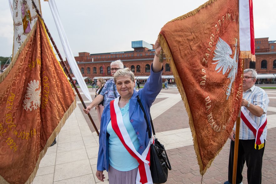 Pochód na 200. lecie ulicy Ogrodowej