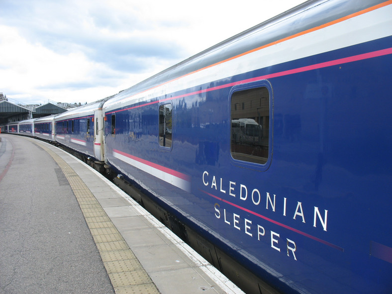 Caledonian Sleeper - jedyny nocny pociąg kursujący z Londynu do Szkocji oferuje najwyższy komfort i wszelkie udogodnienia