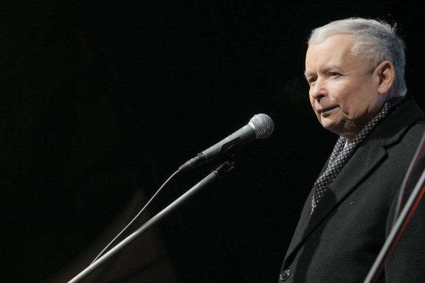 Jarosław Kaczyński obiecuje bilion złotych 