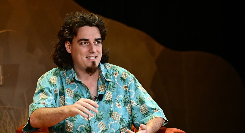 Palmer Luckey, founder of Oculus and Anduril Industries, publicly accepted an apology from Meta CTO Andrew Bosworth and signaled he was open to working with Mark Zuckerberg in the future.Getty Images/Patrick T. Fallon