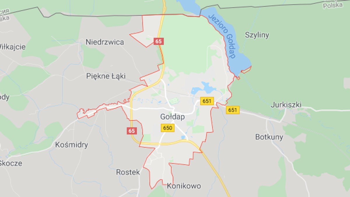 Na drodze krajowej nr 65 - obwodnicy Gołdapi (woj. warmińsko-mazurskie) przed przejściem granicznym z Obwodem Kaliningradzkim (Rosja) samochód ciężarowy śmiertelnie potrącił pieszego. Jezdnia w stronę granicy jest zablokowana, objazd poprowadzono przez miasto - poinformowała GDDKiA.