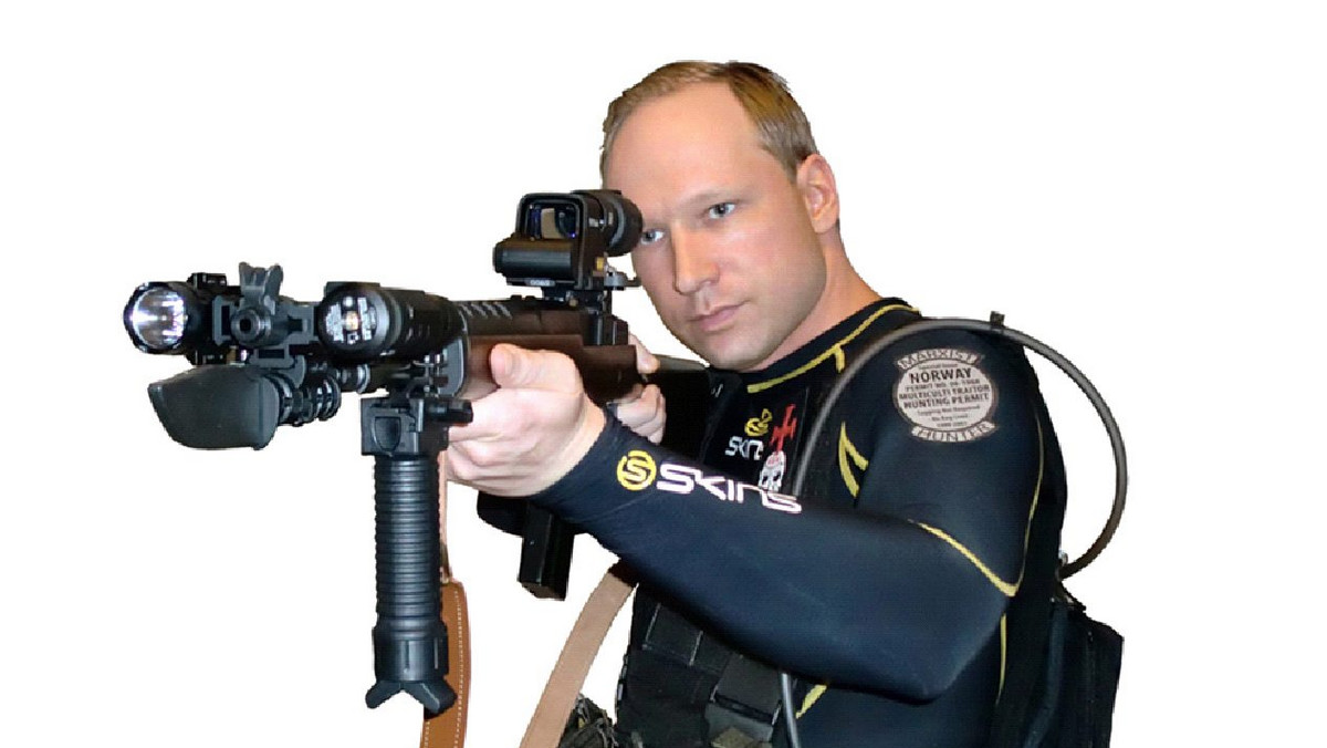 Sprawca piątkowych zamachów w Norwegii Anders Behring Breivik miał kontakty z brytyjskim rasistowskim i antyislamskim ugrupowaniem EDL (English Defence League) za pośrednictwem jej norweskiego oddziału - informują w niedzielę brytyjskie media.