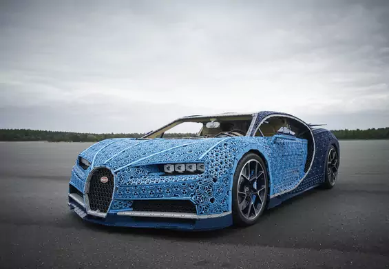 Bugatti Chiron zrobiony z miliona klocków LEGO. Tak, można nim jeździć