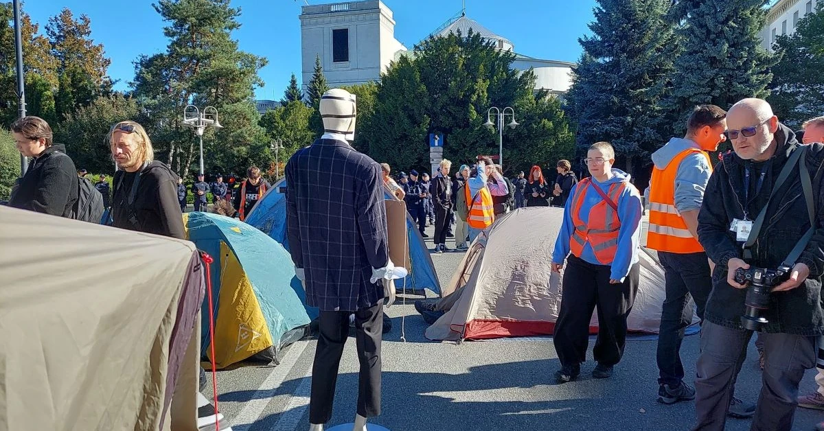 Ostatnie Pokolenie okupuje Sejm. Startuje nowy protest