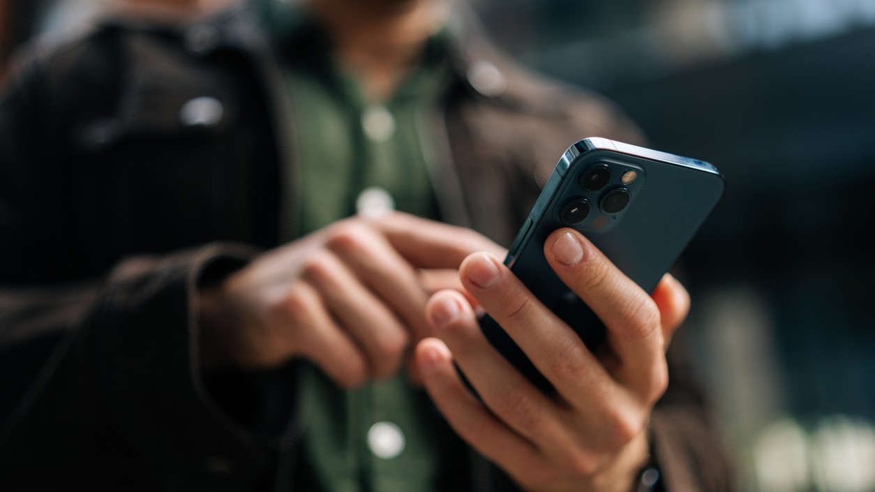 Nedovoľte hackerom, aby získali vaše osobné údaje. (ilustračné foto)