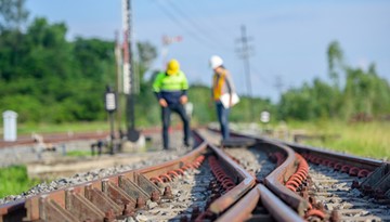 Kolej wreszcie ze stabilnym finansowaniem. Rząd ma plan zmian
