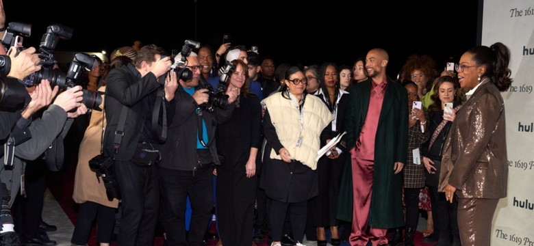 Co trzeba robić, żeby TAK wyglądać rok przed 70?! Oprah Winfrey w niesamowitej formie [FOTO]