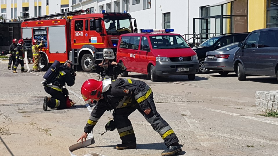 Szczecin: spełnili marzenie chorego na białaczkę Kuby. "Bycie strażakiem to największy honor"