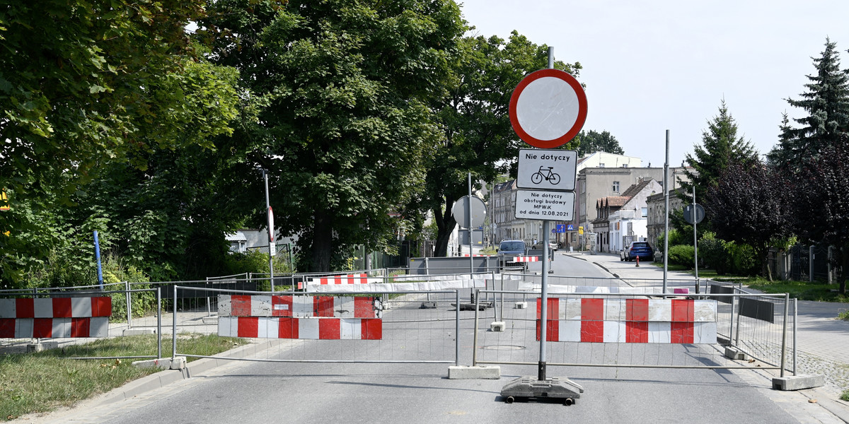 Utrudnienia na Krzywoustego! Budują kanalizację 