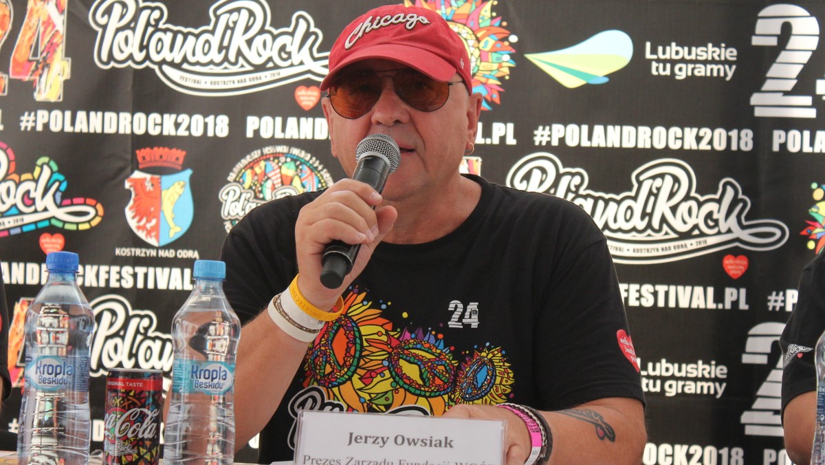 Jurek Owsiak: festiwalowiczów chłodzi wypożyczony wóz strażacki z Berlina