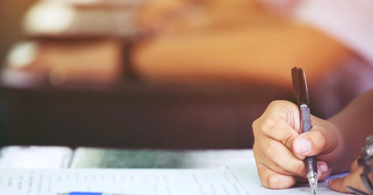 90 proc. dorosłych Polaków poległo na tym quizie z WOS-u. Pytanie 10 miażdży