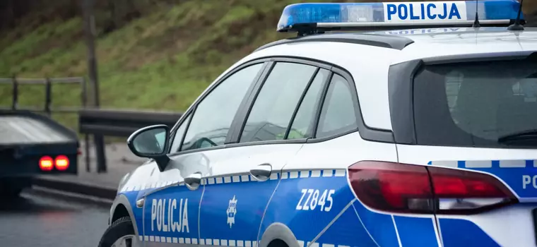 Śmiertelnie potrącił trzylatka przed kościołem. Tragedia podczas ślubu