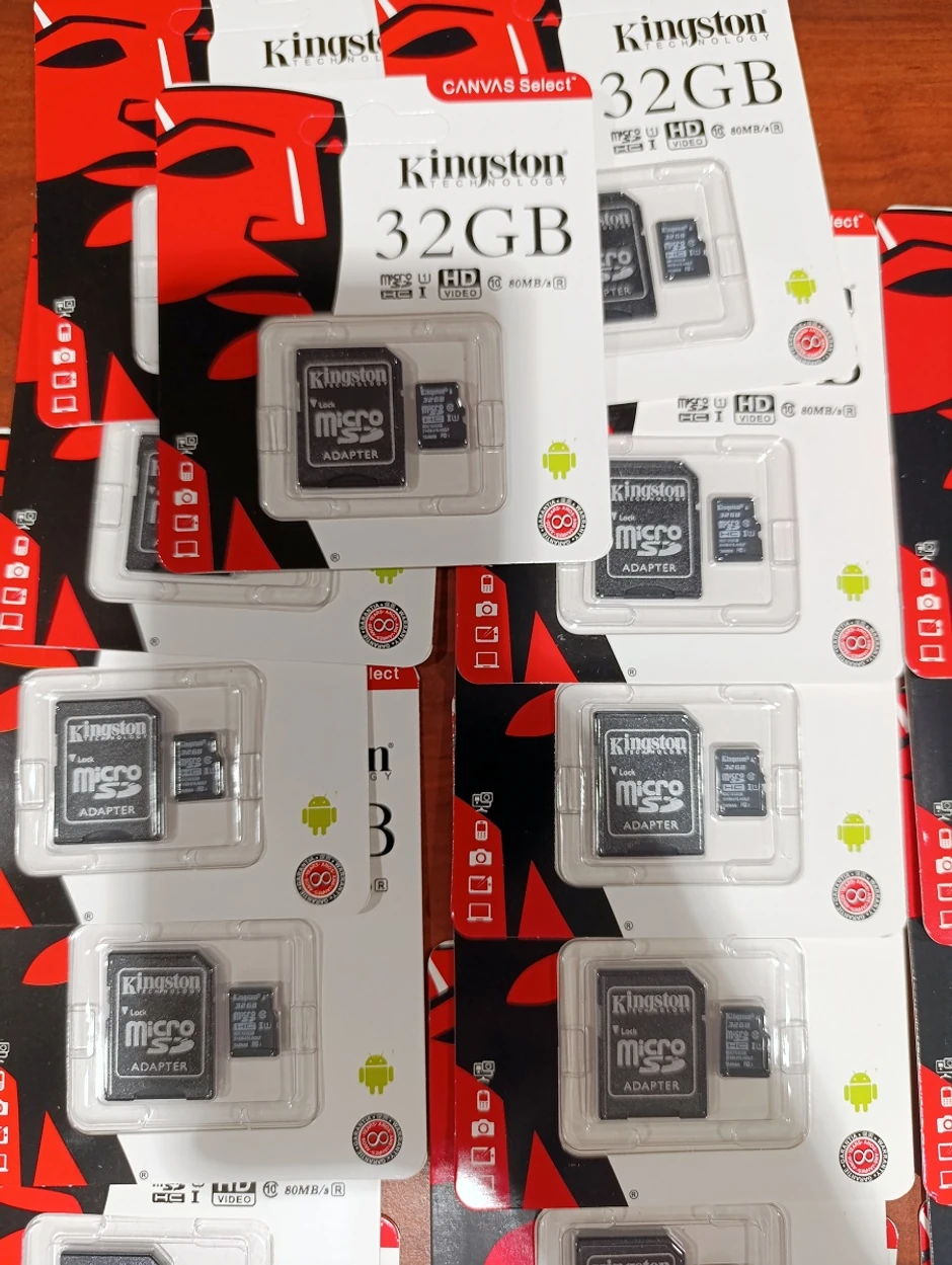 Memorijske kartice i cigarete 