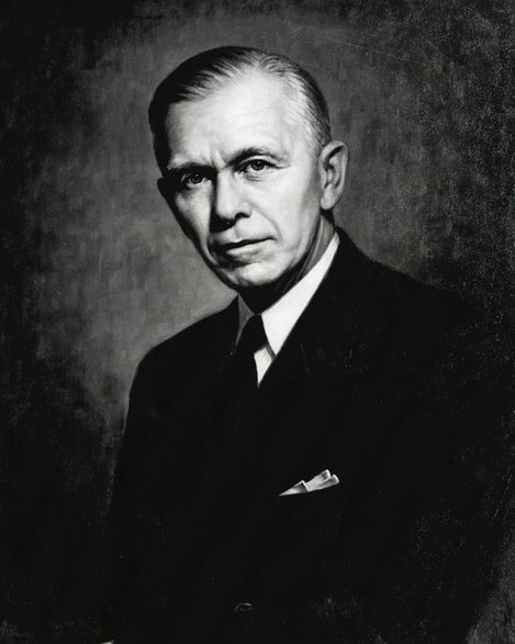 George Marshall na zdjęciu z okresu gdy piastował funkcję sekretarza stanu.