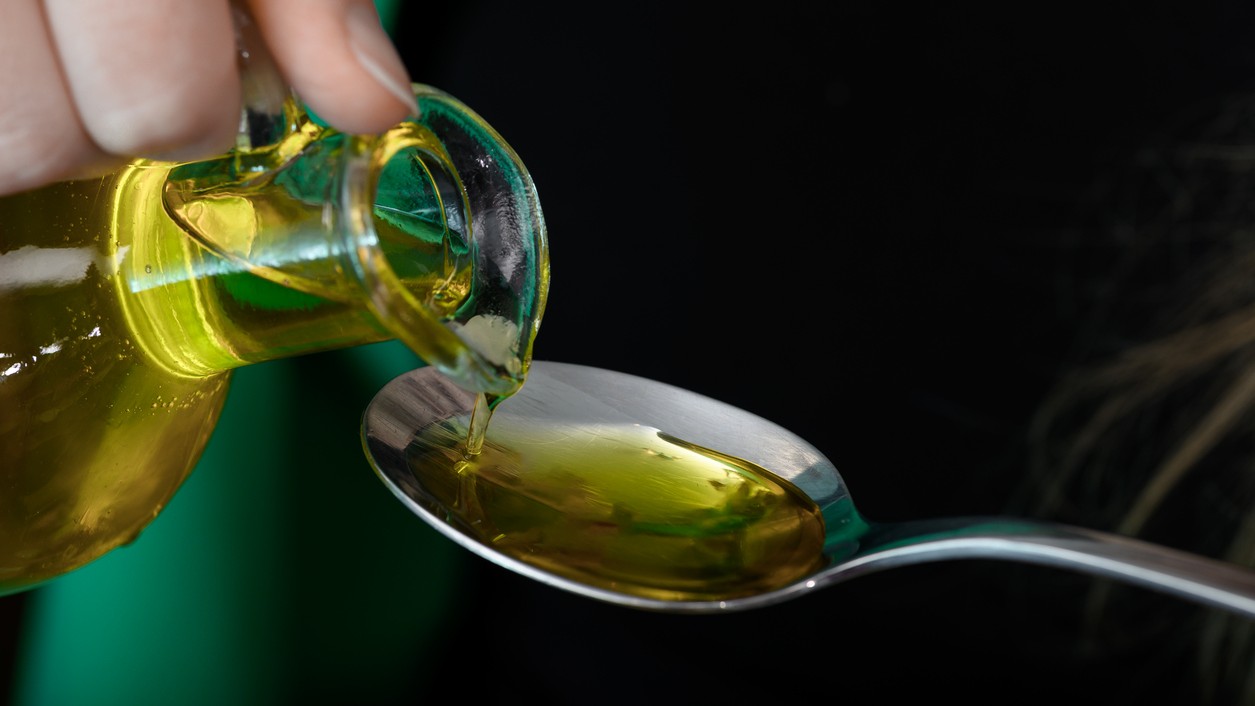 Olej z vlašských orechov patrí medzi najbohatšie rastlinné zdroje omega-3 mastných kyselín a vitamínu E.