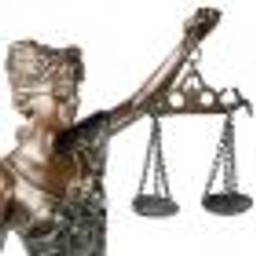 Sądy stosują niekonstytucyjne przepisy