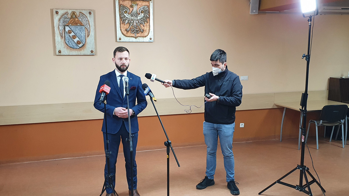 Burmistrz Murowanej Gośliny aresztowany. Teraz zastąpi go Radosław Szpot