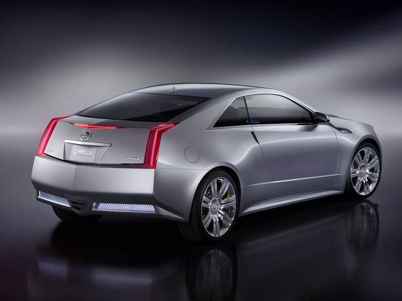 Detroit 2008: Cadillac CT Coupe Concept – ostre kanty luksusowego coupe