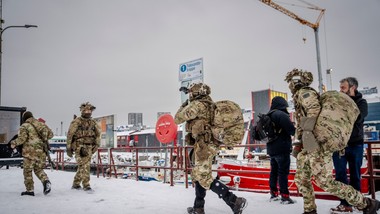 nie dadzą się zastraszyć trumpowi. na grenlandię trafią "znaczące siły