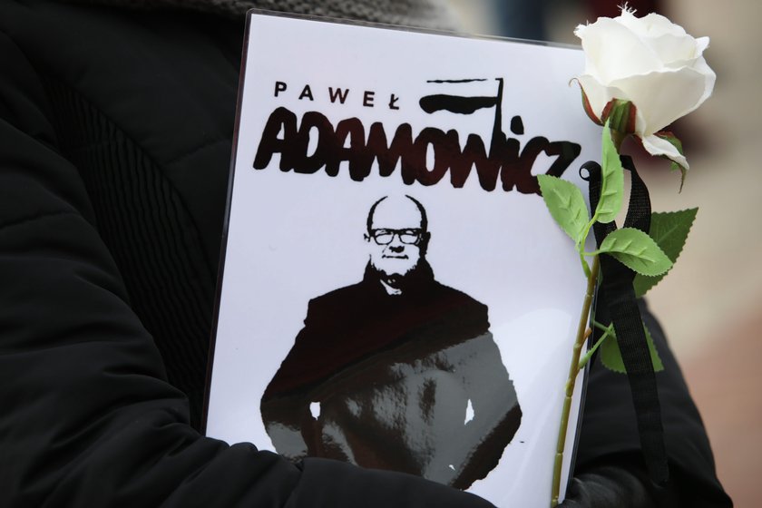 Sejmik woj pomorskiego uhonorował Pawła Adamowicza. PiS nie głosowało