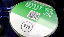 Czy Twój samochód jest na czarnej liście E10?