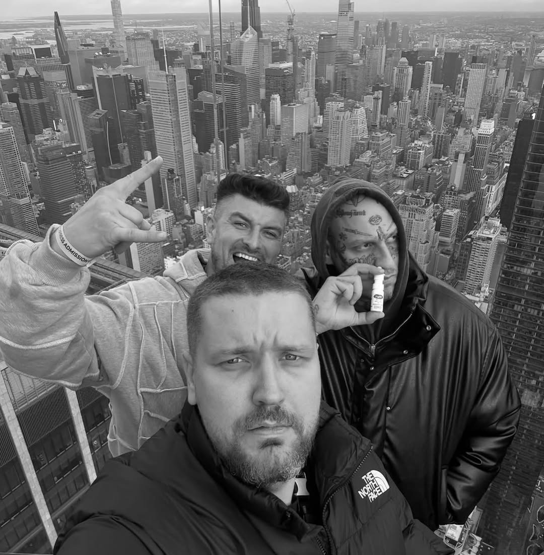 Raper Separ smúti za kamarátom Osťom.