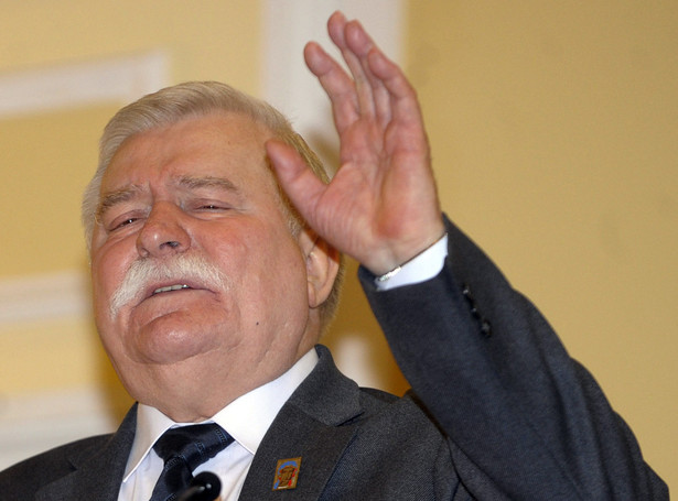 Lech Wałęsa grozi wyprowadzką z Polski
