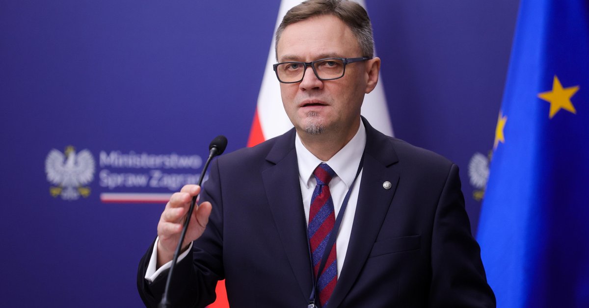 Wpadka rzecznika MSZ. Instrukcję dla urzędników wysłał dziennikarzowi Onetu. Niepokoi szczególnie jeden fragment