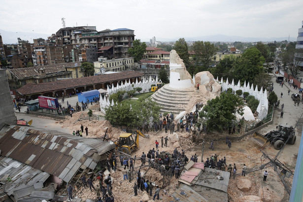 Nepal: Ponad 180 ofiar pod zabytkową wieżą Dharahara