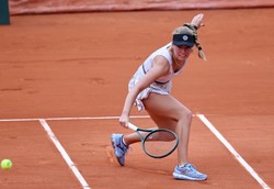 Magdalena Fręch lepsza od Ons Jabeur. Polka w drugiej rundzie French Open