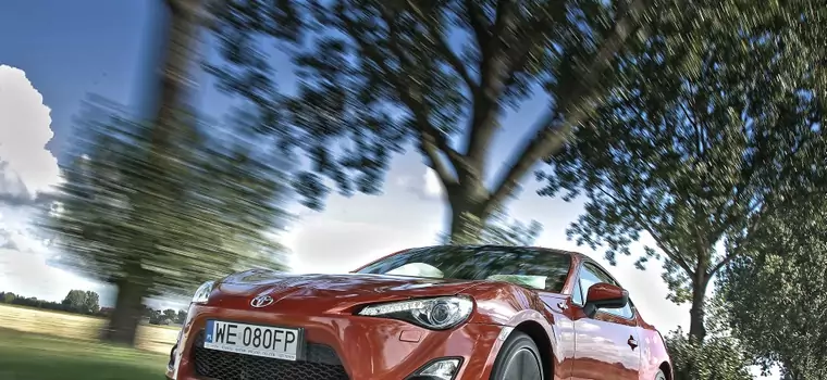 Toyota GT86 z akcesoriami TRD - wojownik dla twardzieli