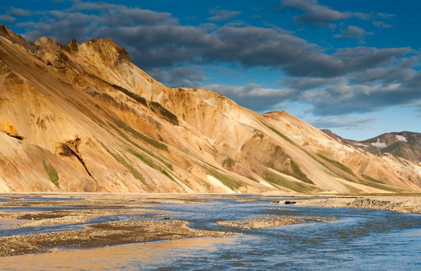 Góry Landmannalaugar na południu Islandii