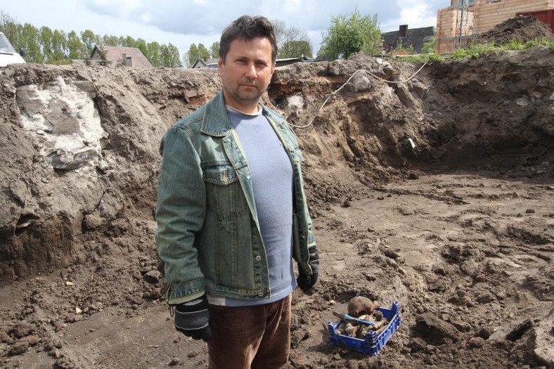 Archeolog Sławomir Górka