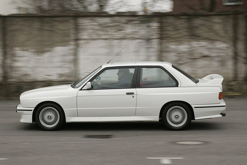 BMW M3 E30 - klasyk, który tworzył historię