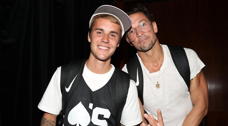 Justin Bieber és Carl Lentz 2017-ben