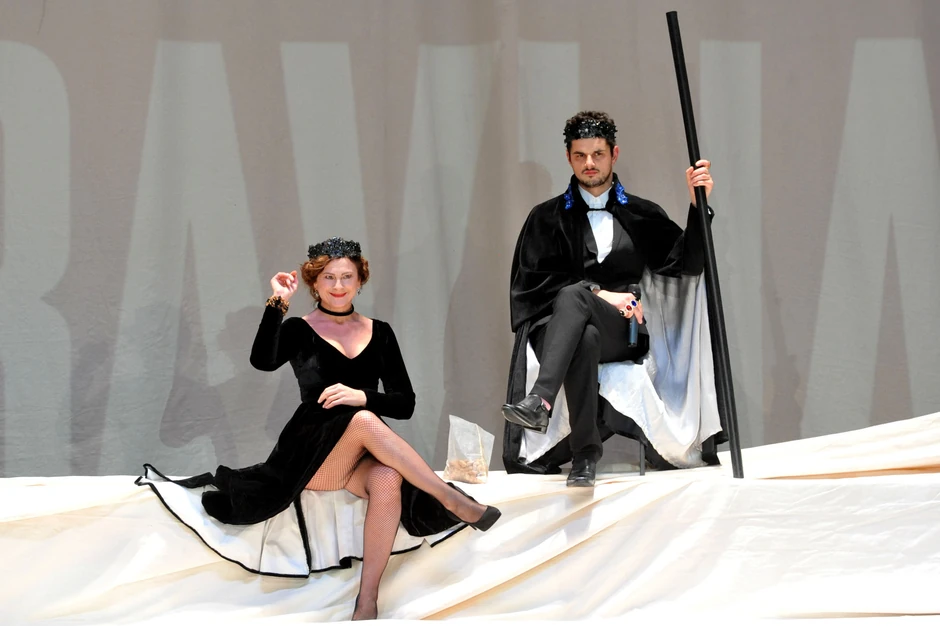 Savremeno čitanje Šekspirovog klasika: Iz predstave "Hamlet"