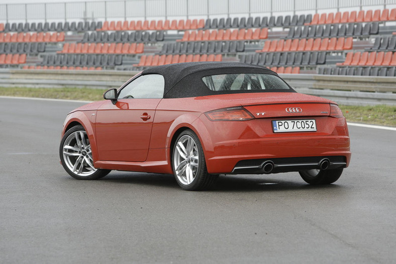 Emocje tylko na pokaz - test Audi TT roadster 2.0 TFSI Quattro