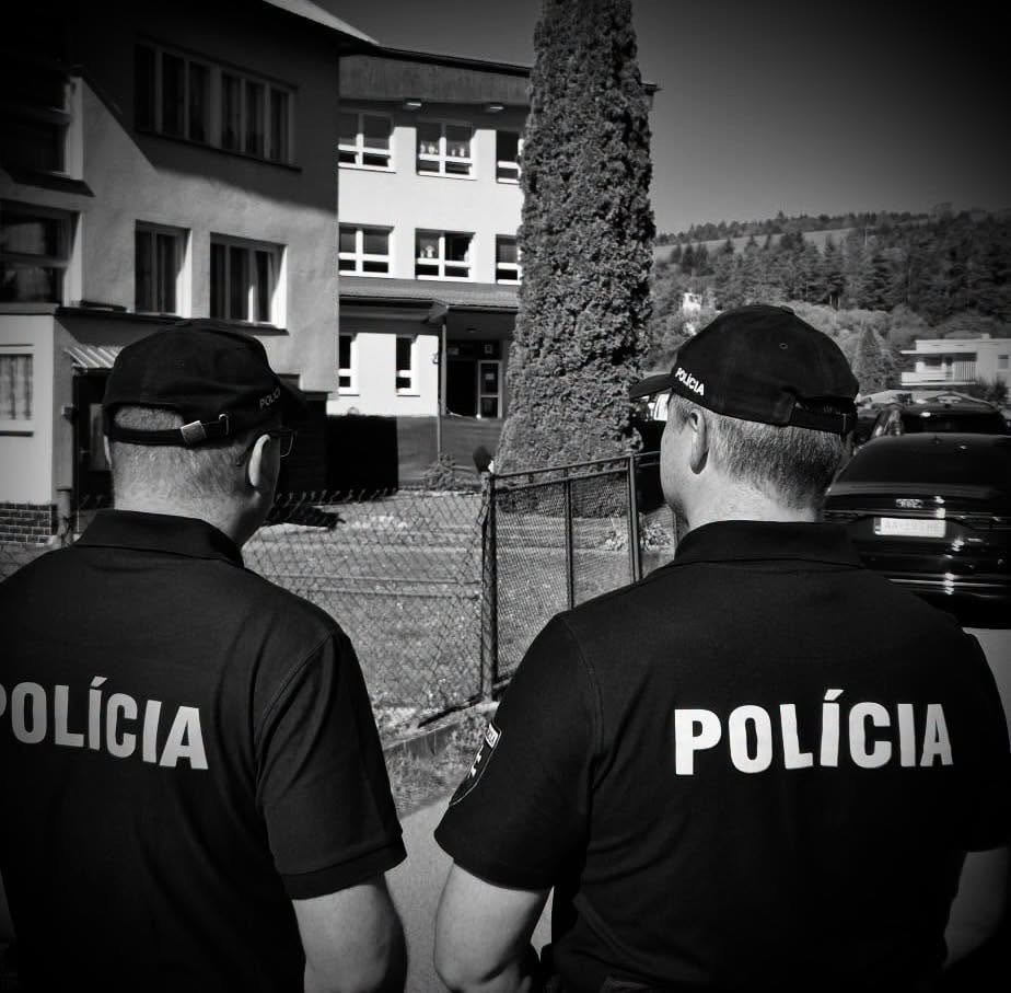 K útoku na ZŠ v Staškove došlo v utorok 29. septembra.