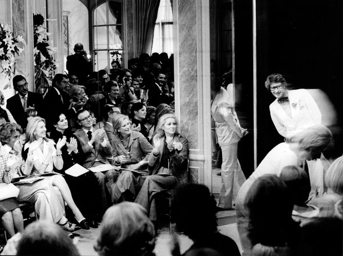 Szalona miłość - Yves Saint Laurent