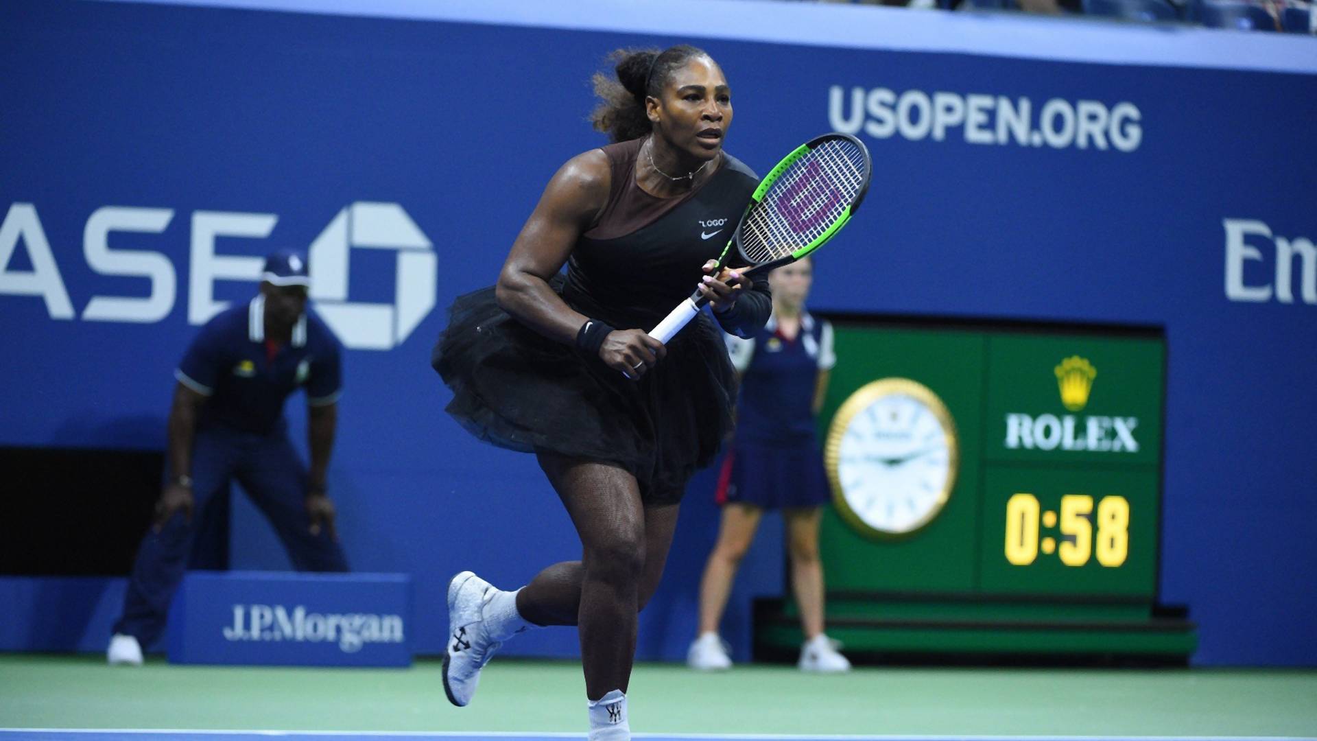 Serena uzvraća udarac: Zabranili su joj kombinezon, pa je obukla - tutu suknjicu i mrežaste čarape