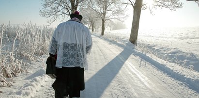 Biskup o tegorocznej kolędzie: "Ksiądz chodzący po kolędzie powinien mieć ze sobą paszport covidowy"