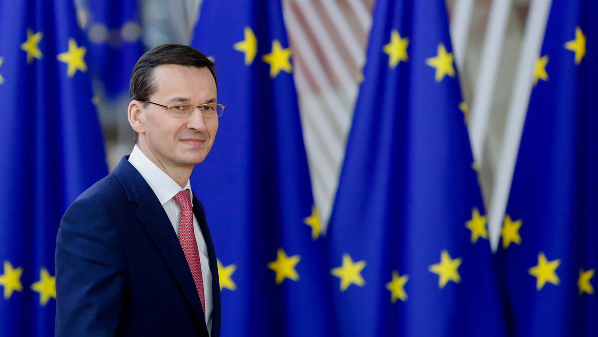 Premier Mateusz Morawiecki przed rozpoczęciem szczytu unijnego w Brukseli powiedział dziennikarzom, że Polska będzie domagała się solidarnej odpowiedzi i jednoznacznego zapisu we wnioskach szczytu UE ws. ataku na Siergieja Skripala.